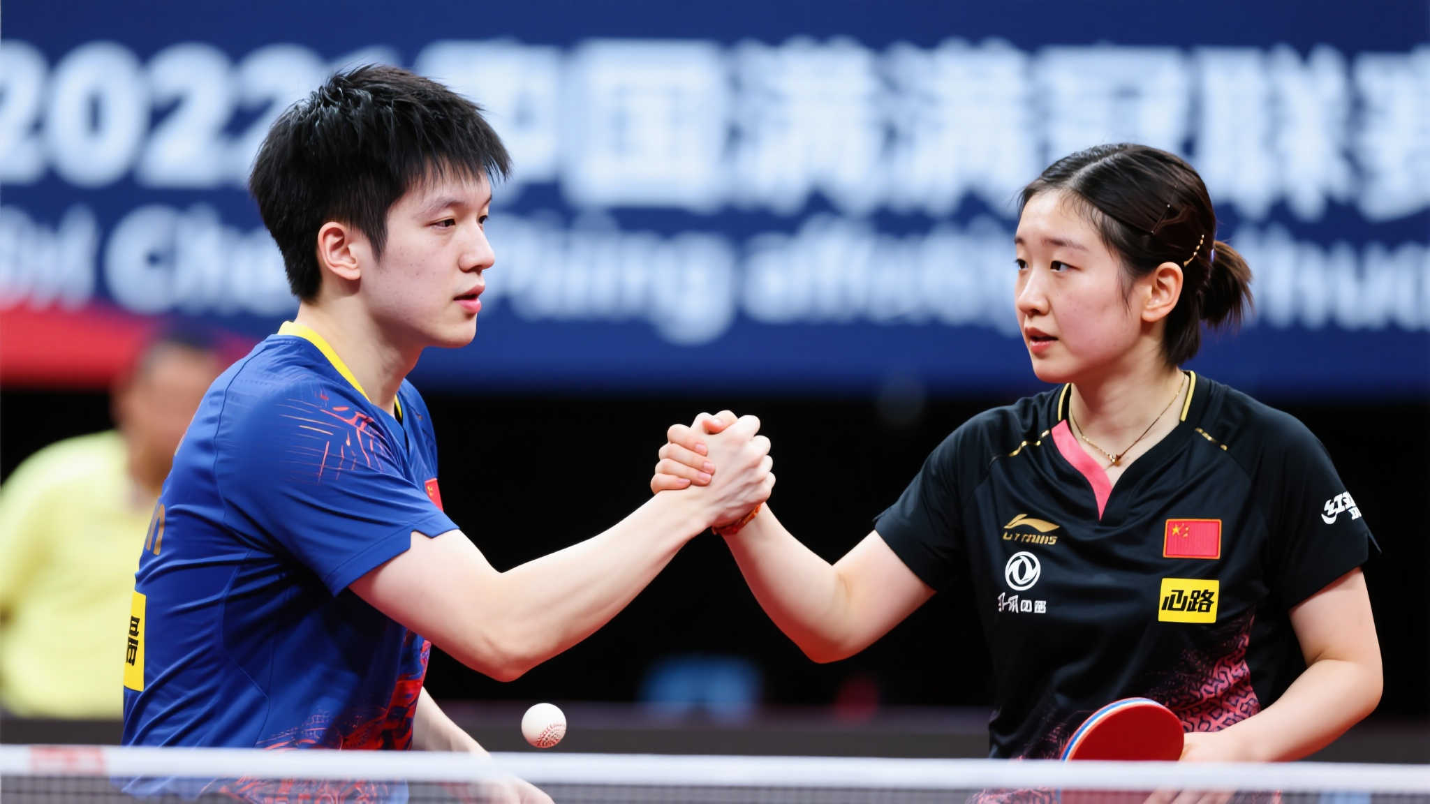 得不更加小 得不更加小